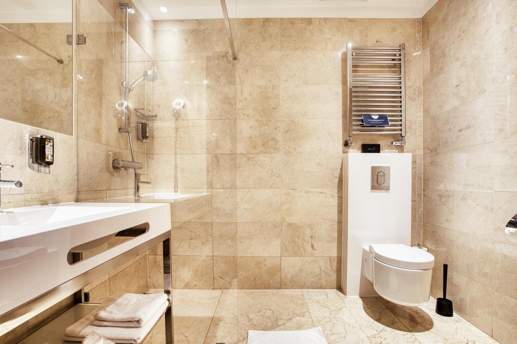 Copernicus Hotel